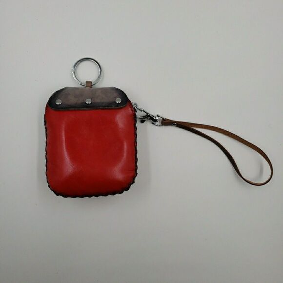 Bigfoot Zip Pouch Sasquatch Gift Handmade Leather Coin Purse Wristlet Keychain - Picture 7 of 14